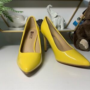 IDIFU Yellow Patent Leather Heels